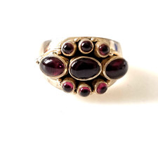 Prachtvoller schwerer 925 Silberring - vermutlich  Granat  - ca. 12,50 g