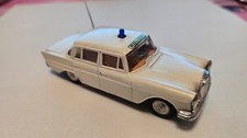 Mercedes-Benz 220 S Polizei