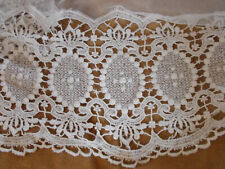 alte Gardine, Vorhang, Store, breiter Spitzenabschluß, echt Shabby Chic