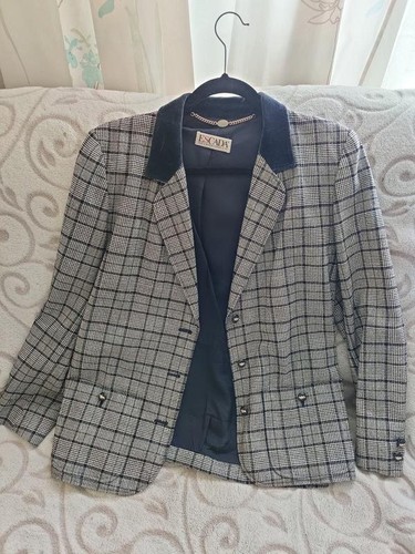 Women escada blazer - escada,