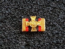 (S1-147) Ehrenkreuz der