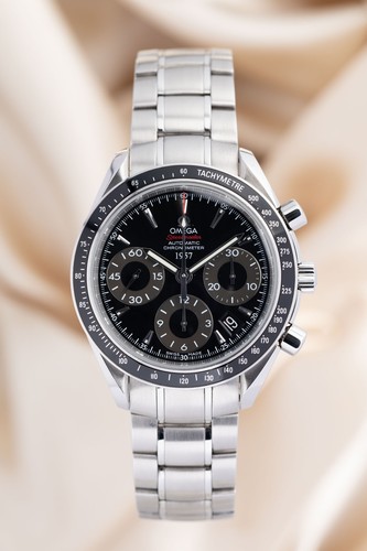 Omega speedmaster date - omega,