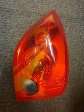 Rücklicht Nissan Primera P12 Hatchback rechts   int.GR1-1