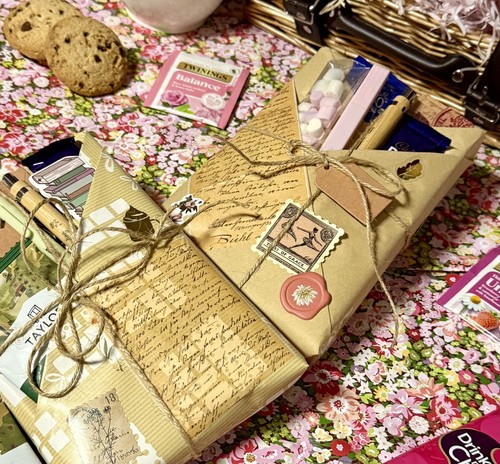 Blind date book box - blind,