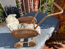 Seltener alter Korb Puppenwagen