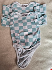 2x Baby Bodie Gr. 68 Zwillinge