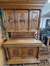 Antiker Buffetschrank aus