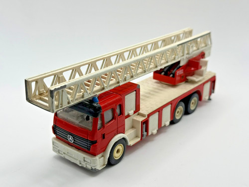Siku mercedes feuerwehr - siku, sk