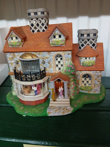 Partylite old world village - partylite,
