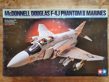 Tamiya 60308 1/32 F-4J Phantom II Marines