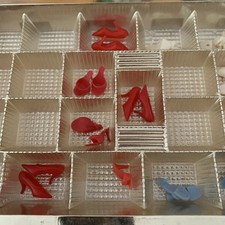 Barbie Mattel, Petra Plasty