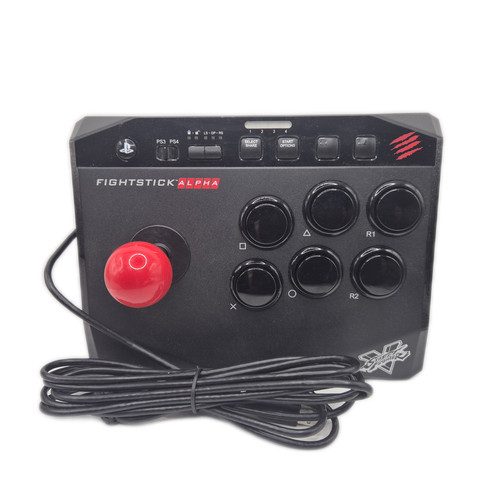 Madcatz street fighter - fighter, v