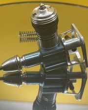 Cox Custom Speed Bee 049 Glow Performance Modellflugzeug Motor Valentine USA