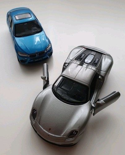 Spielzeugautos modellautos - spielzeugautos,