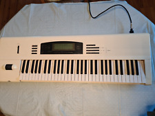 Korg 01/W FD Workstation mit Disk Laufwerk, Keyboard Synthesizer