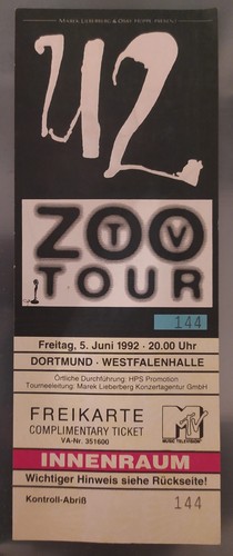 Zoo tour full - zoo, concert