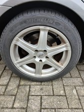Felgen mit Winterreifen 245/45R17 99V Michelin