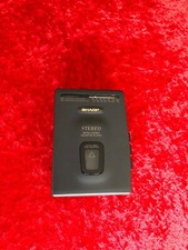 Sharp AM/FM Personal Stereo
