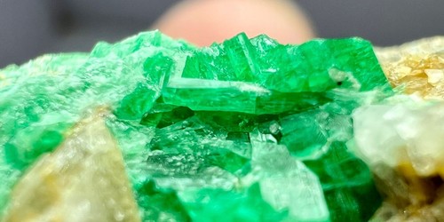 Gramm wunderschöne smaragd - 78,