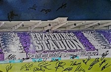 SIGNIERTES GROSSES ERZGEBIRGE AUE FOTO / BILD , SIGNIERT TEAM 25/26, STADION