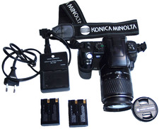 Konica Minolta Dynax 5D +