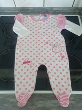 Weißer "herze" schlafanzug -