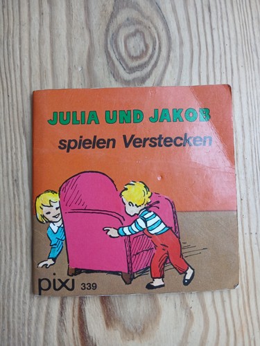 Julia und jakob spielen - und,