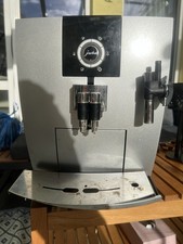 Jura Impressa J5 Kaffeevollautomat | DEFEKT (Wasseraufnahme) | Silber/Chrom