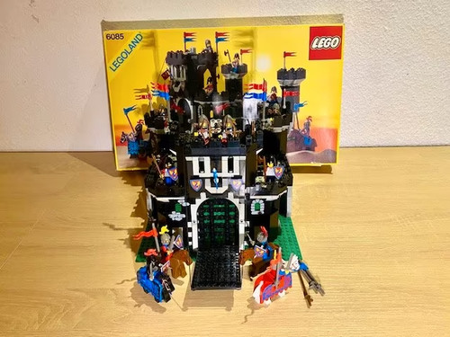 Lego black monarch s - lego, castle