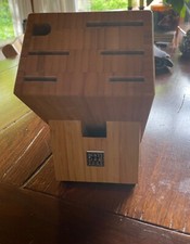 Messerblock von Zwilling, 7 Schlitze