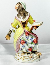 Nr. 33A , Meissen, Sängerin, aus der Affenkapelle, ca. 12,5 cm  1.Wahl