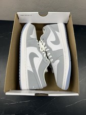 Jordan 1 Low Wolf Grey