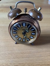 Schöner alter Reisewecker von