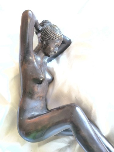 Große bronzefigur nude - große,