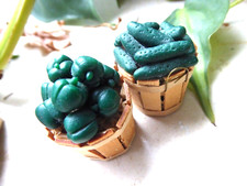 Holzzuber mit Gemüse für