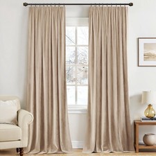 Samtvorhang mit Kräuselband