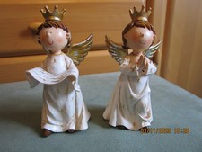 2 Engels Figuren singend/betend  14,5cm Keramik