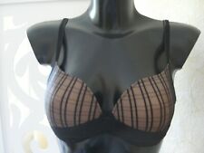 Marie Jo L ÁVENTURE Jett