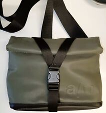 A/U Crossbody & Hüfttasche