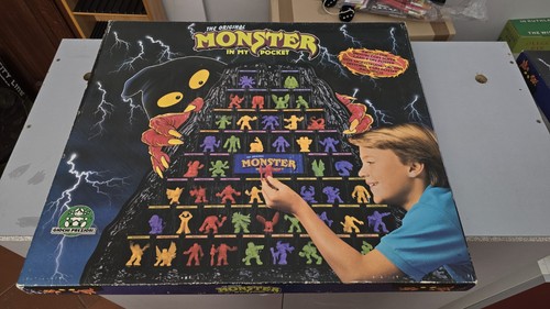 Monster pocket volcano - pocket,