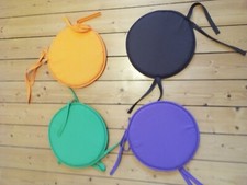 Bunte Memory Kissen Stuhl