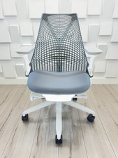 Voll beladen HERMAN MILLER