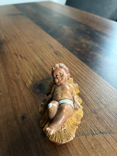 Alte krippenfigur jesuskind - alte,
