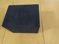 Queen "The Crown Jewels"  25th