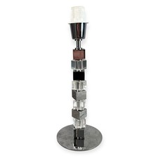 Chrom Acryl gestapelter