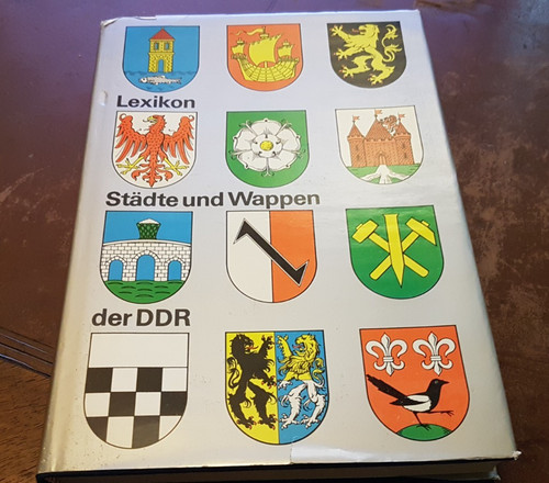 Lexikon der städte und wappen - der,
