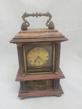 Antike Spieluhr Reliefdekor