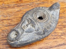 alte antike ägyptische Öllampe Ton Terracotta Lampe im antik Stil