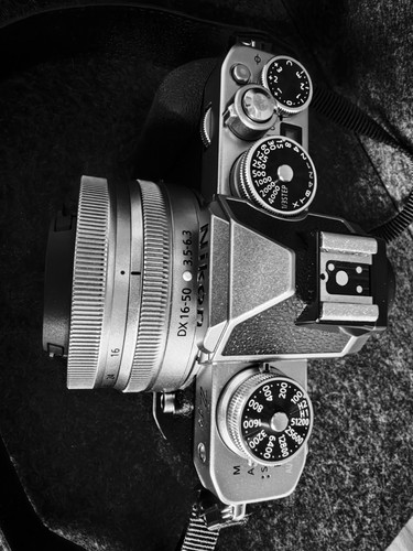 Nikon vr 50 - fc, 16-50