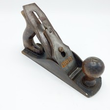 Record nr. 04 Hobel aus